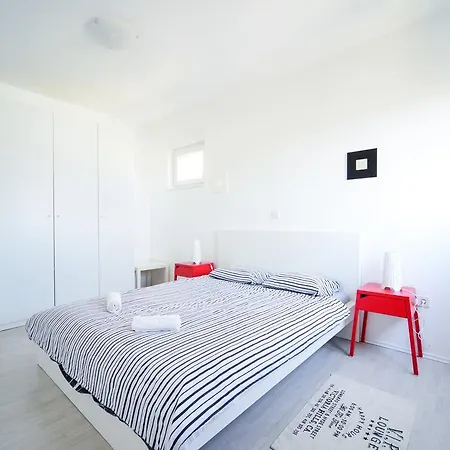 Deluxe Zararia Zadar